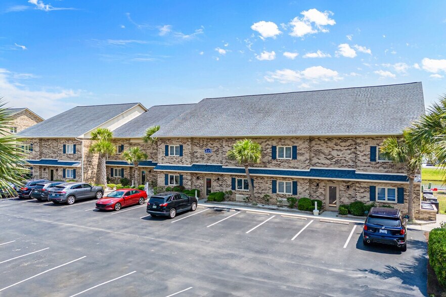 Building Photo - 208 Double Eagle Dr