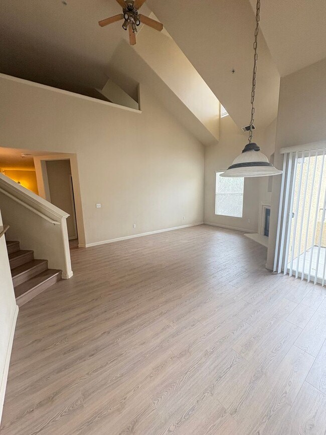 Building Photo - 9050 Double R Blvd