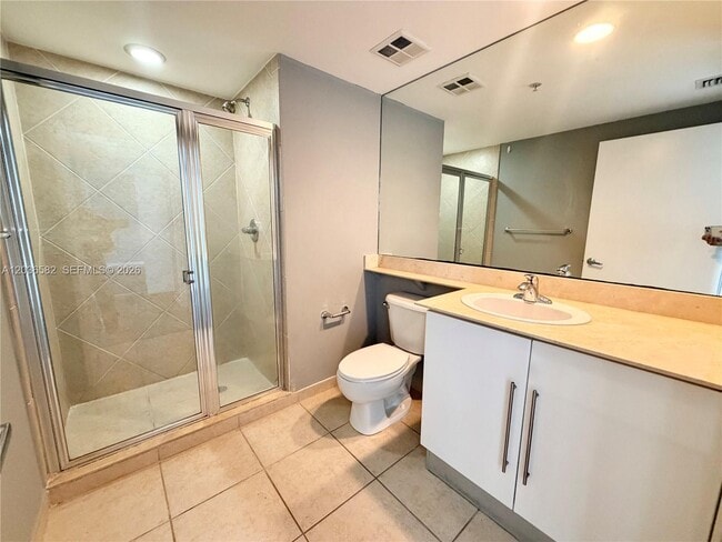 Building Photo - 335 S Biscayne Blvd