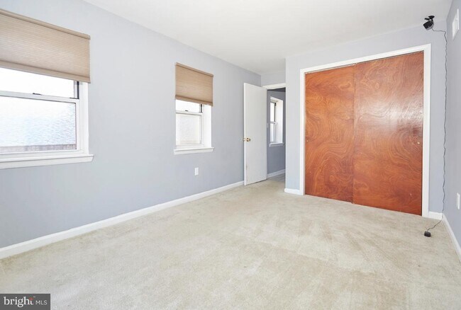 Building Photo - 762 Carroll St