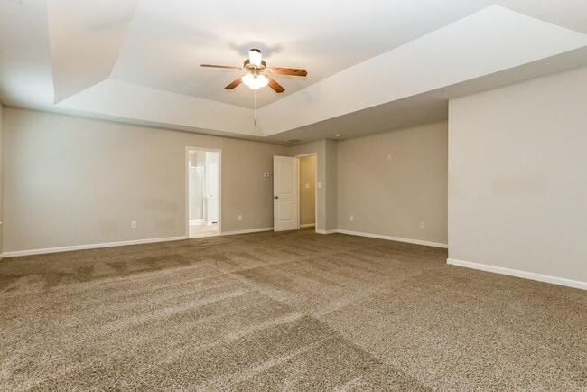 Building Photo - 229 Klinetop Dr