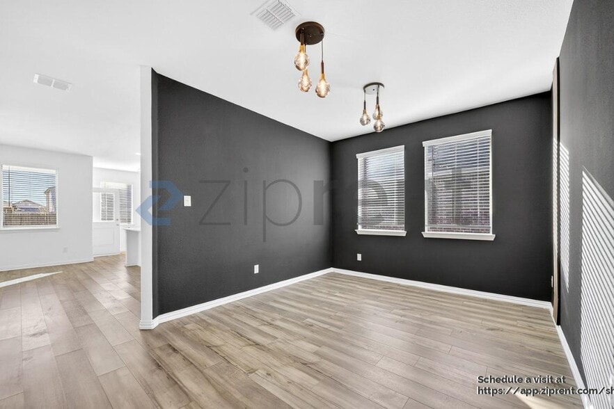 Building Photo - 3016 Riddler Wy