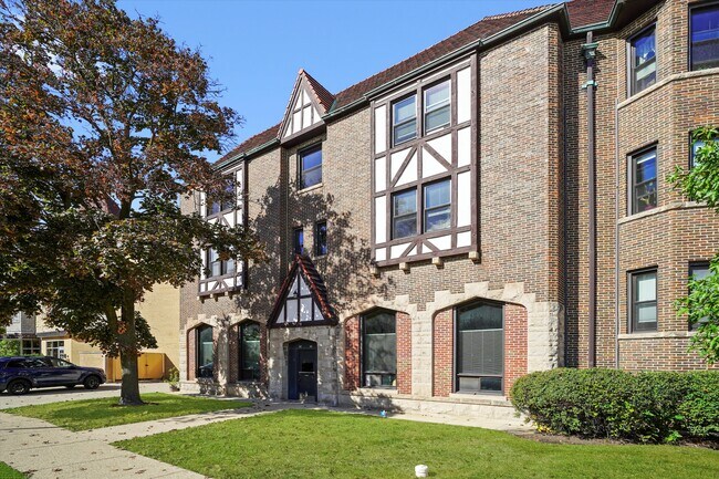 Building Photo - 30 Lawton Rd