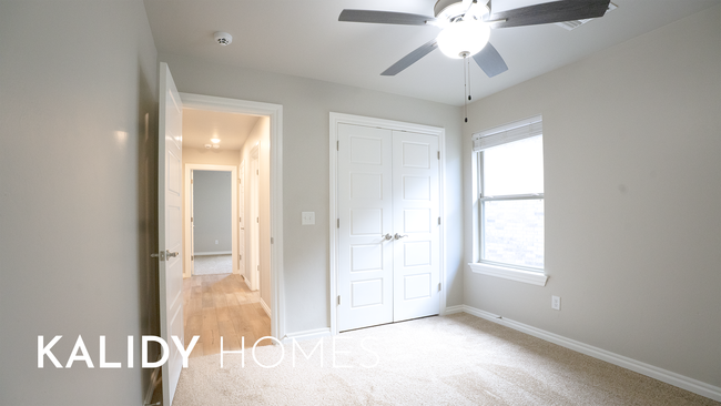 Building Photo - 12500 Elba Dr