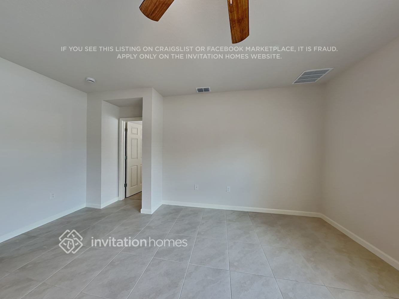 Building Photo - 1375 Valencia St SE