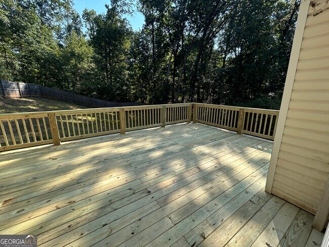 Building Photo - 7130 Highbrook Cir E