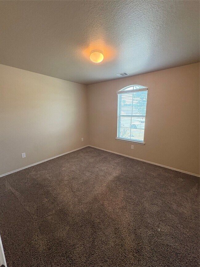 Building Photo - 9602 Paloma Creek Dr