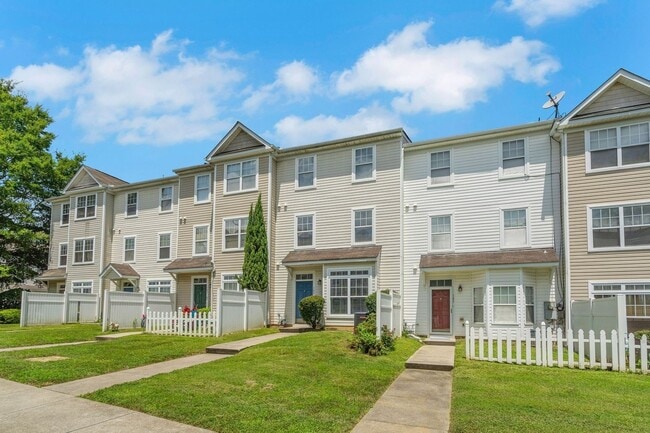 Building Photo - 5110 Neuse Commons Ln