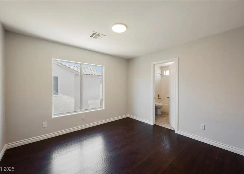 Building Photo - 5439 Bradford Pear Dr