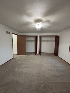 Building Photo - 1101 W Ridgeview Dr