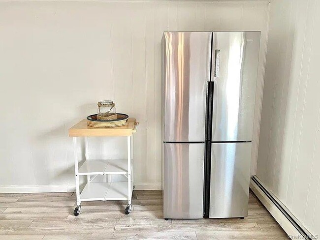 Building Photo - 11 Marshall St