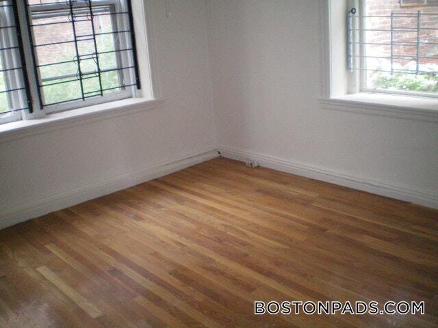 Building Photo - 1450 Commonwealth Ave