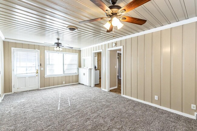 Building Photo - 3708 27th St