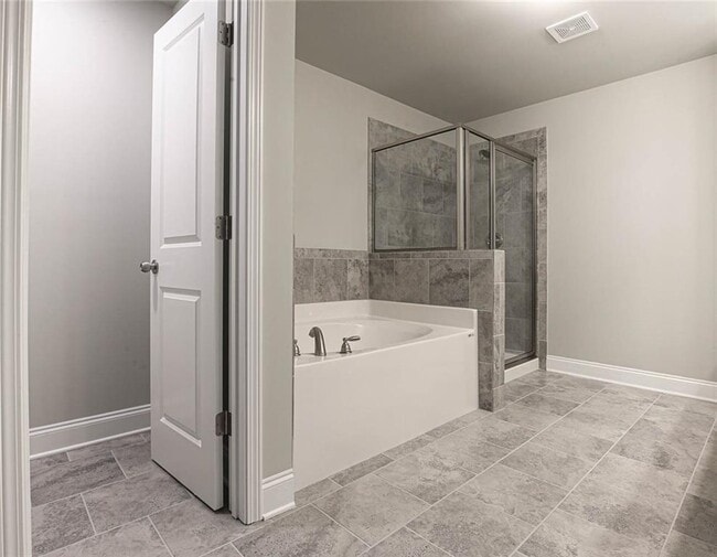 Building Photo - 2663 Morgan Creek Dr