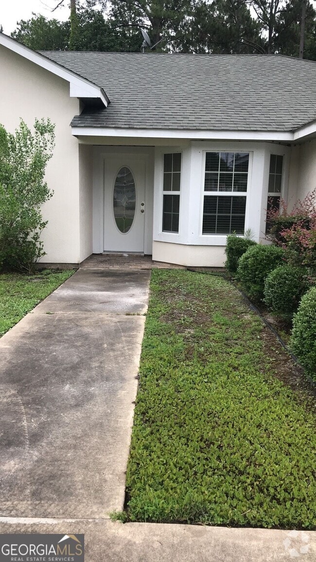 Building Photo - 108 Magnolia Ct