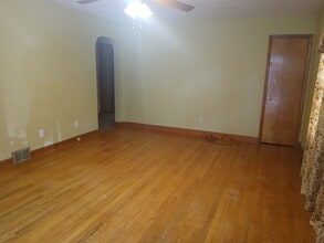 Building Photo - 11714 Cruso Rd