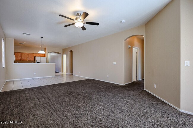 Building Photo - 44115 Askew Dr