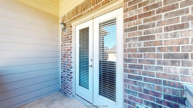 Building Photo - 2021 Harvey Mitchell Pkwy S