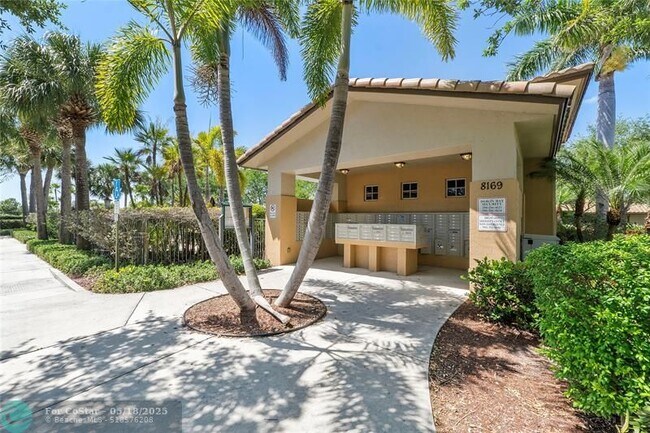Building Photo - 8140 NW 128th Ln
