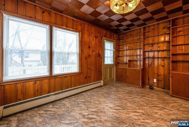 Building Photo - 789 Briarcliff Ave