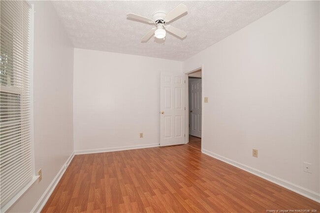 Building Photo - 6440 Brookshire St