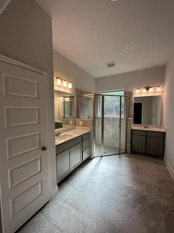 Building Photo - 418 Glacier Pass