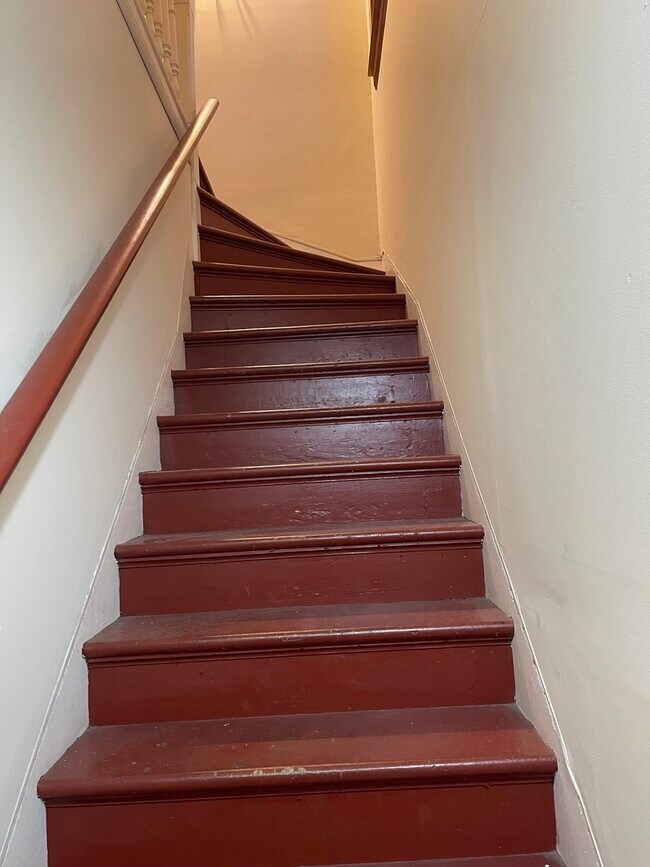 Building Photo - 3532 N Elston Ave