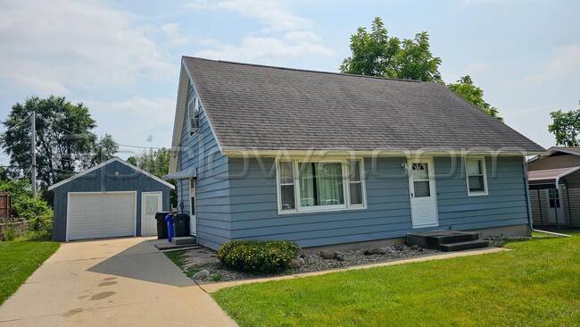 Building Photo - 167 Red Wing Rd SW