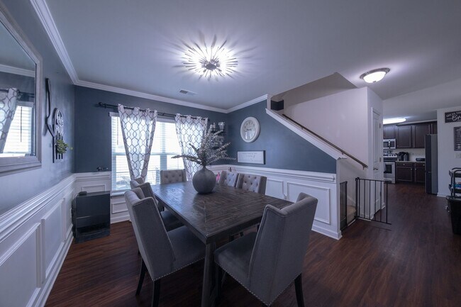 Building Photo - 4 Bedrooms | 2.5 Bathrooms | 2,032 Sq. Ft