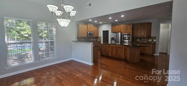 Building Photo - 6941 Augustine Way