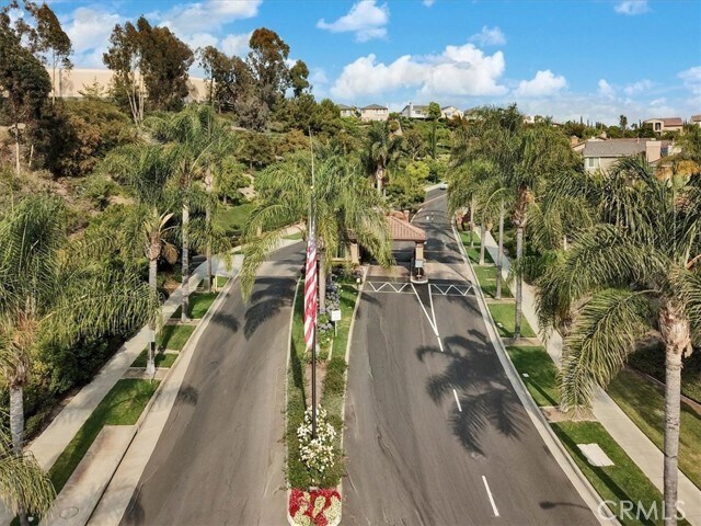 Building Photo - 27585 Rosebud Way
