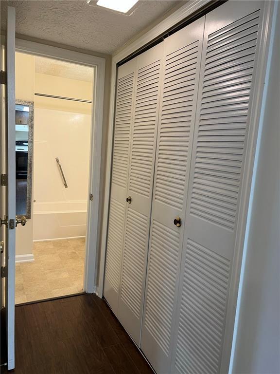 Building Photo - 1717 Wynndowne Trail