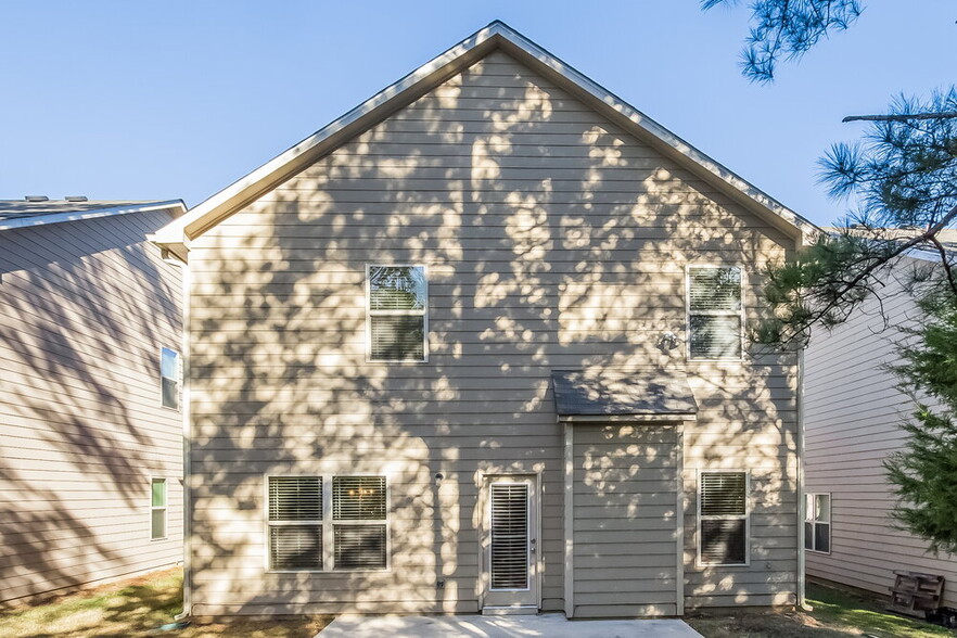 Building Photo - 631 Sweet Ashley Way
