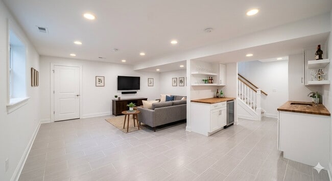 Building Photo - 94 Overbrook Cir