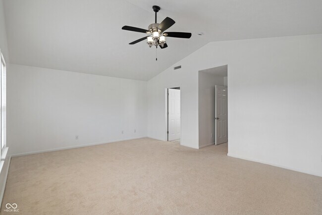 Building Photo - 2310 Liatris Dr