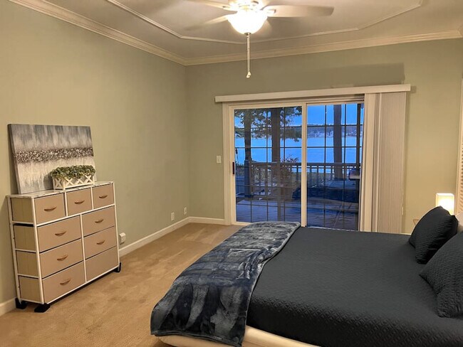 Building Photo - 195 Starboard Bay