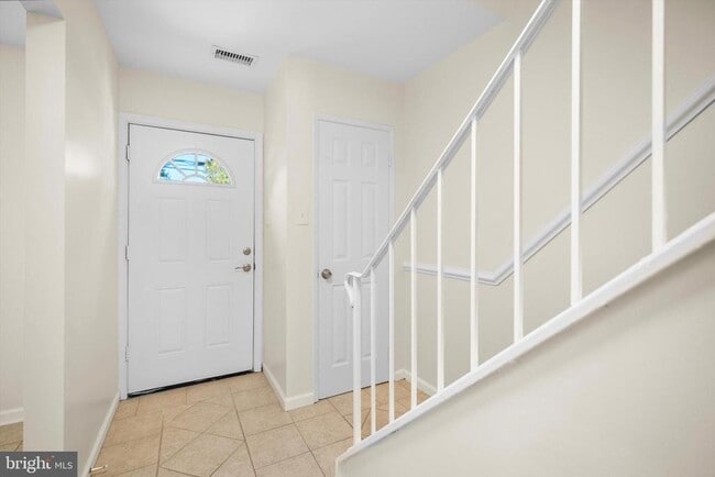 Primary Photo - 14797 Tamarack Pl