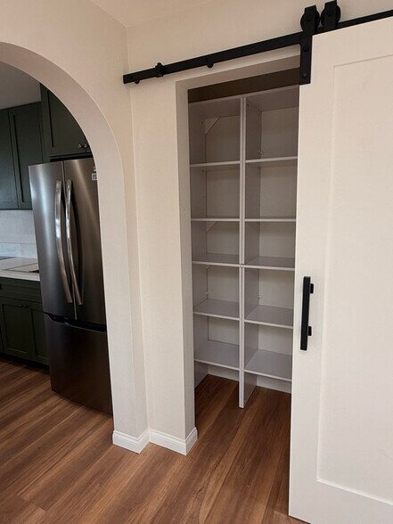 Building Photo - 4290 Dean Dr