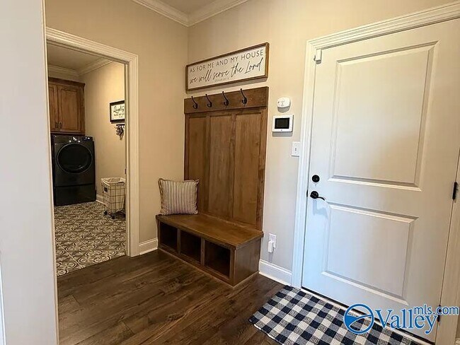Building Photo - 26316 Woodfield Dr