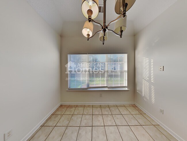 Building Photo - 6778 Whitten View Lane