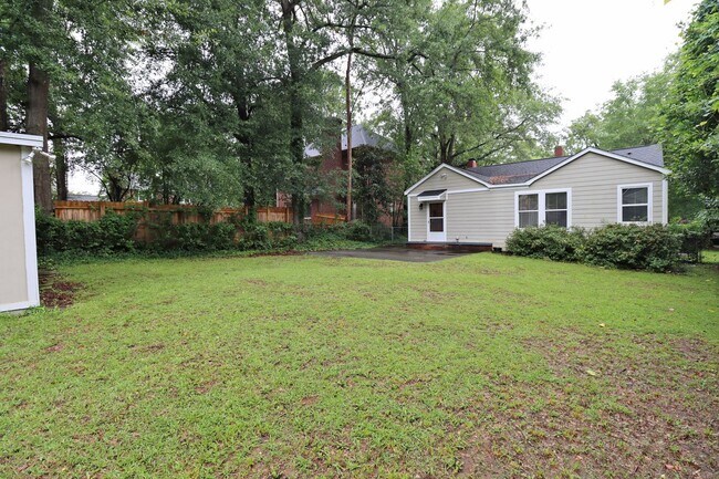 Building Photo - 2716 Heyward St