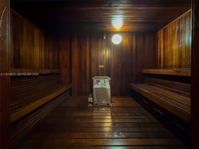 Building Photo - 234 NE 3rd St