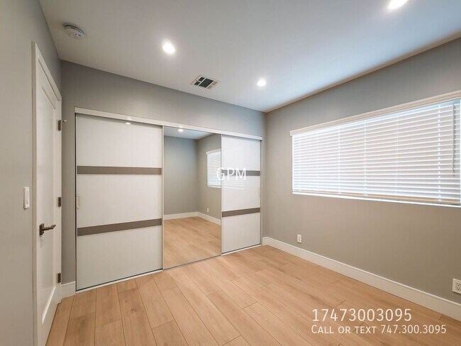 Building Photo - 6454 Gentry Ave