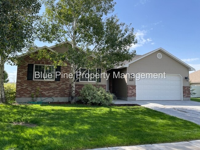 Building Photo - 3930 E Vision Dr