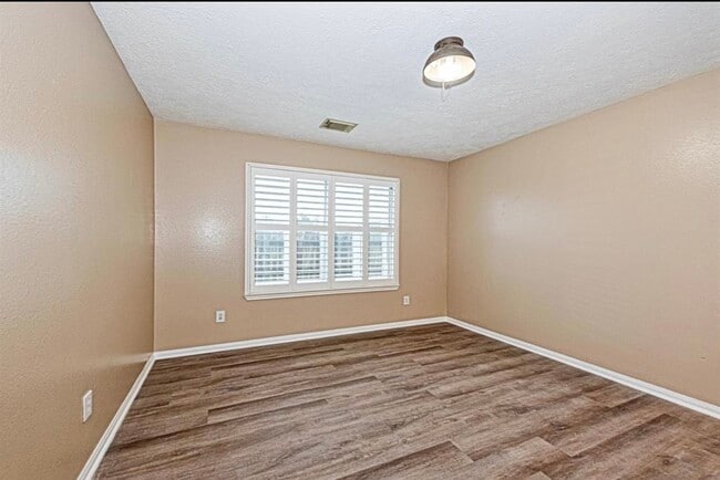 Building Photo - 3503 Darby Ct