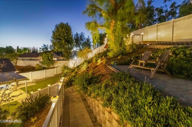 Building Photo - 23353 Balmoral Ln