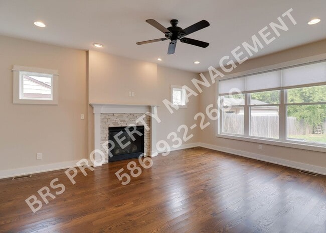 Building Photo - JUST REDUCED!!  Stunning 4 bedroom 2.5 bat...
