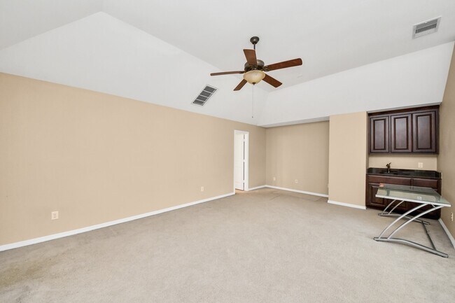 Building Photo - 28615 Tanner Crossing Ln