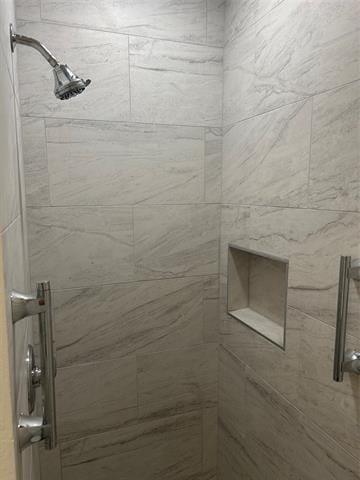 Building Photo - 1713 Kirkwood Dr