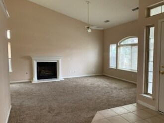 Building Photo - 93720 zip Willow and Nees